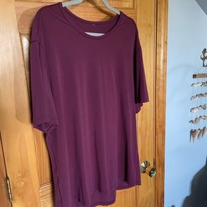 5 Year Basic T Lululemon Mens Shirt XL